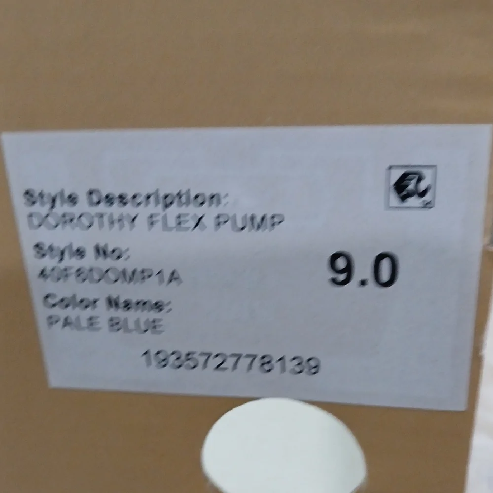 Michael Kors Glossy Blueish Gray Heels Pumps 3 Inch Heels - Picture 5 of 6